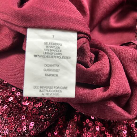 Speechless Sequined Skater Dress Sze 7 Burgundy Red Open Back Formal Event Flare - Picture 10 of 14